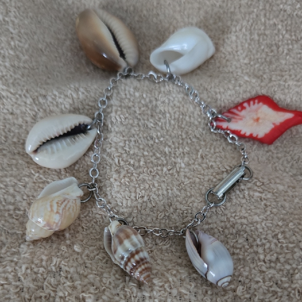 Necklace With Seashells